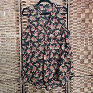 Zenobia Black Floral Sleeveless Camisole, Grandmacore Cottagecore Romantic, 2XL.